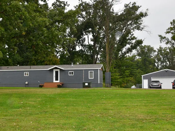 12602 210th St, Milaca, MN 56353