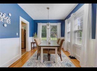 1720 Pittman St, Mount Airy, NC 27030