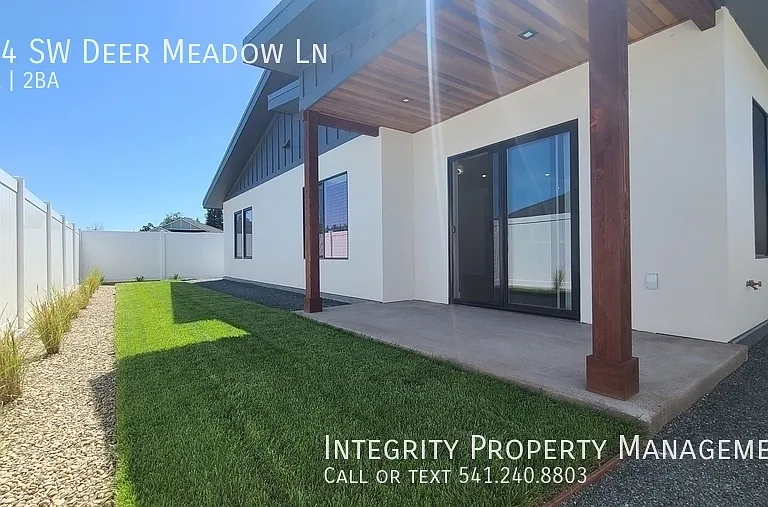 224 SW Deer Meadow Ln — Photo 21
