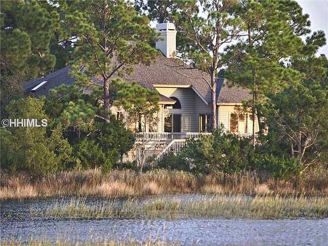 1st image of 15 Long Marsh Ln