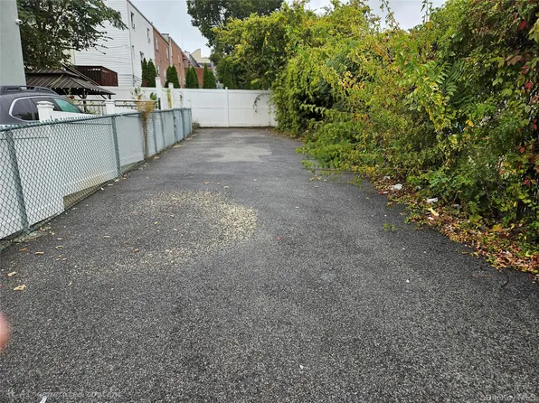 4179 Bronxwood Avenue, Bronx, NY 10466