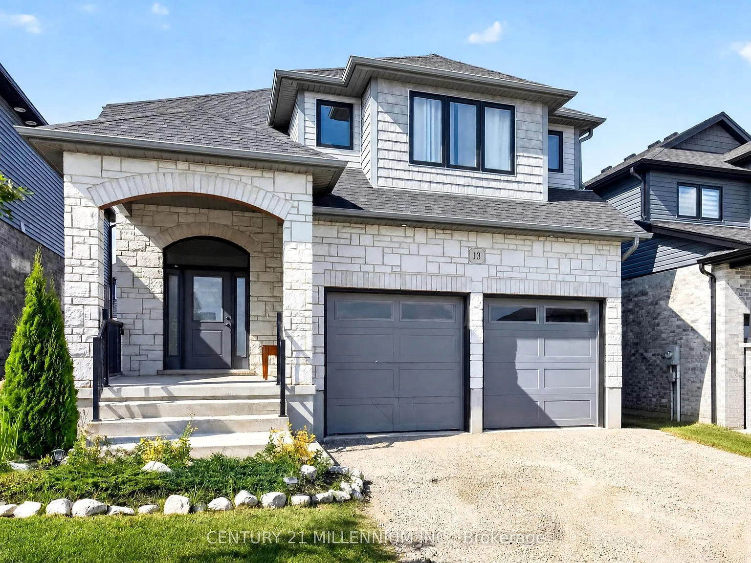 4 bed, $3,300 — Photo 4