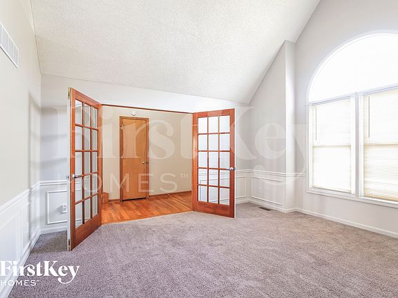 3rd image of 17265 W 156th Ter