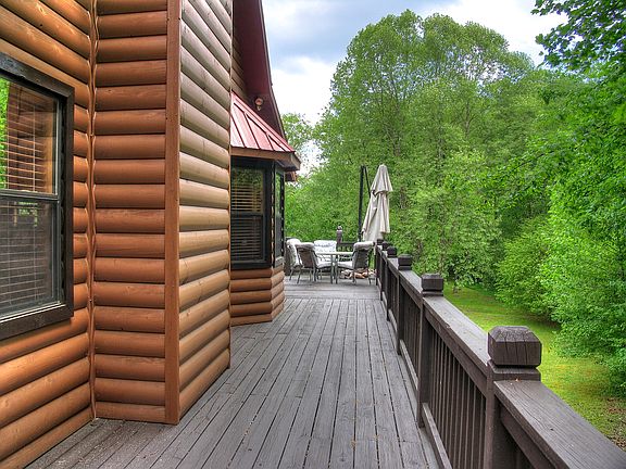 4th image of 293 Finncannon Dr