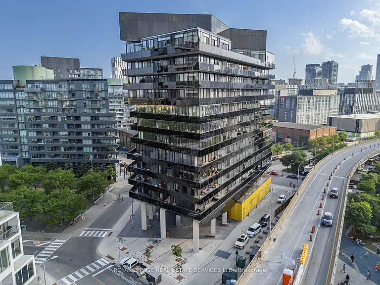 21 Lawren Harris Sq #904 — Photo 44