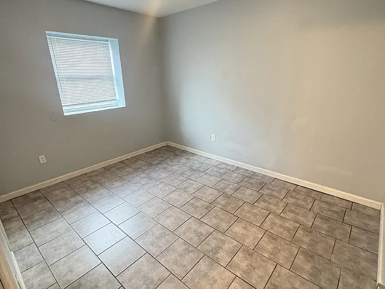 1717 Harris St #2 — Photo 9