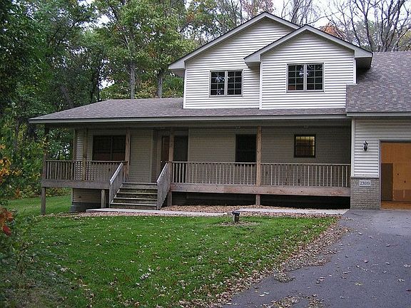 2nd image of 23019 3rd St NE
