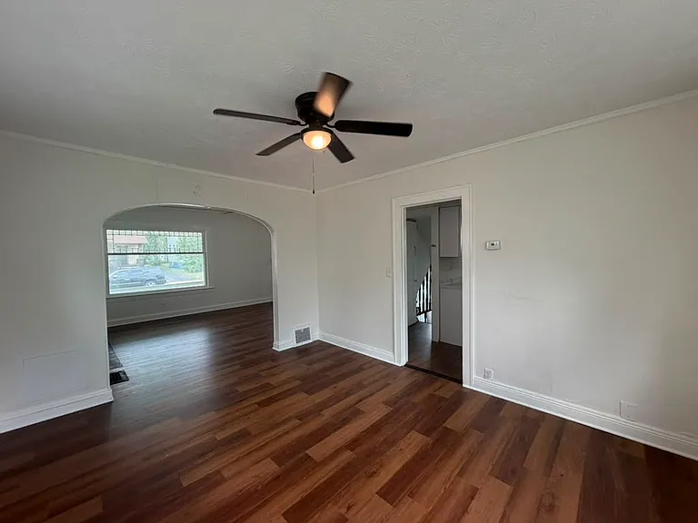 12704 Christine Ave — Photo 7