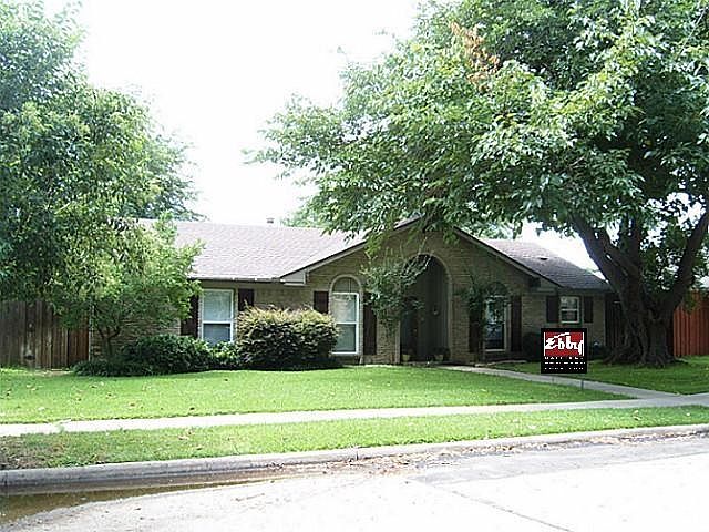 1st image of 7630 La Risa Dr
