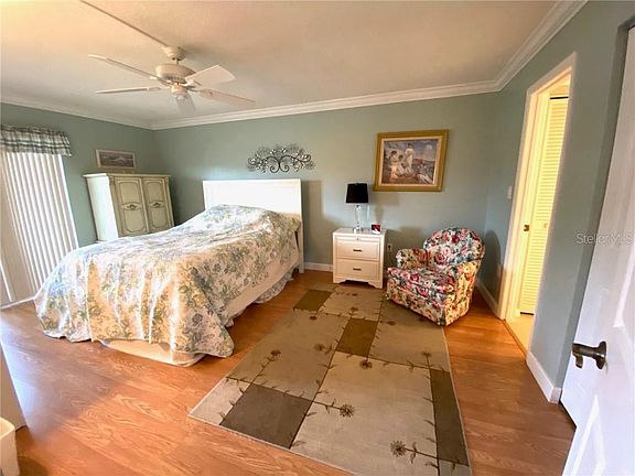 4th image of 6114 43rd St W APT 304E