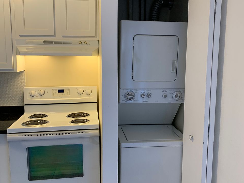 In Unit Washer/Dryer