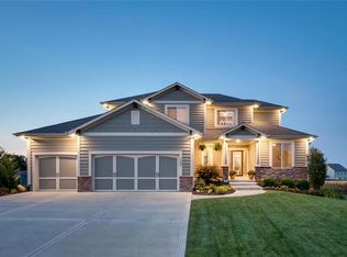 1600 SW Whistle Dr, Lees Summit, MO 64082