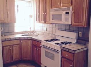 1719 N 21st St #1, Philadelphia, PA 19121