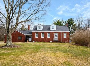 2552 Homeworth Rd, Alliance, OH 44601