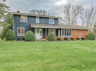 4222 N Ridge Rd, Lockport, NY 14094