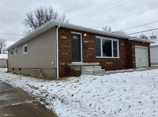 245 E Ralston Ave, Akron, OH 44301