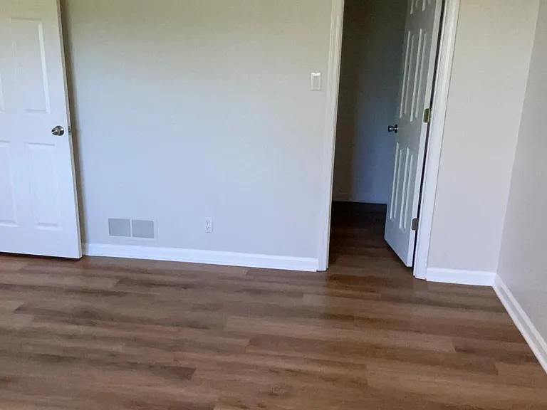 56 Iris Dr — Photo 19