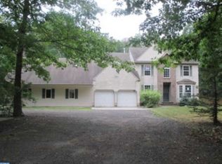 5824 Hickory St, Mays Landing, NJ 08330