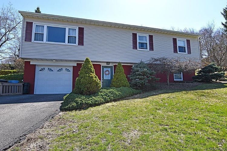 1st image of 337 Orchard Dr