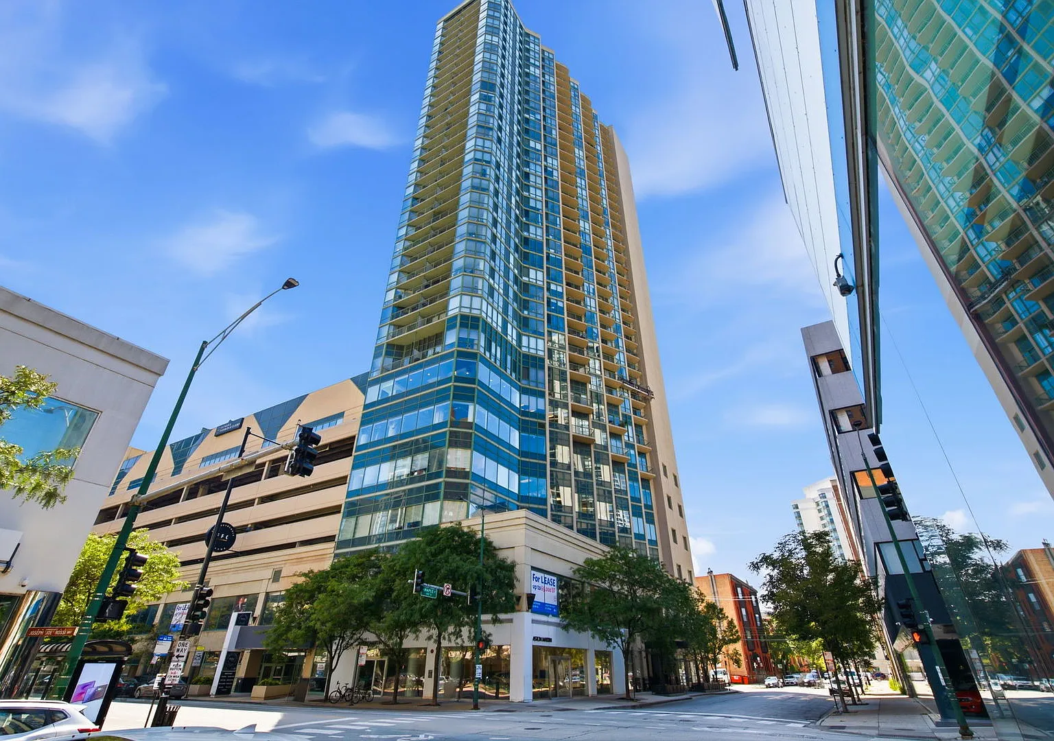 2 bed, $3,500 — Photo 2