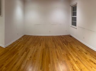 310 Fairway Dr FLOOR 1, Farmingdale, NY 11735