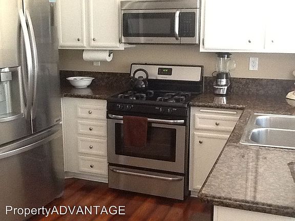 3rd image of 2287 Manzana Way