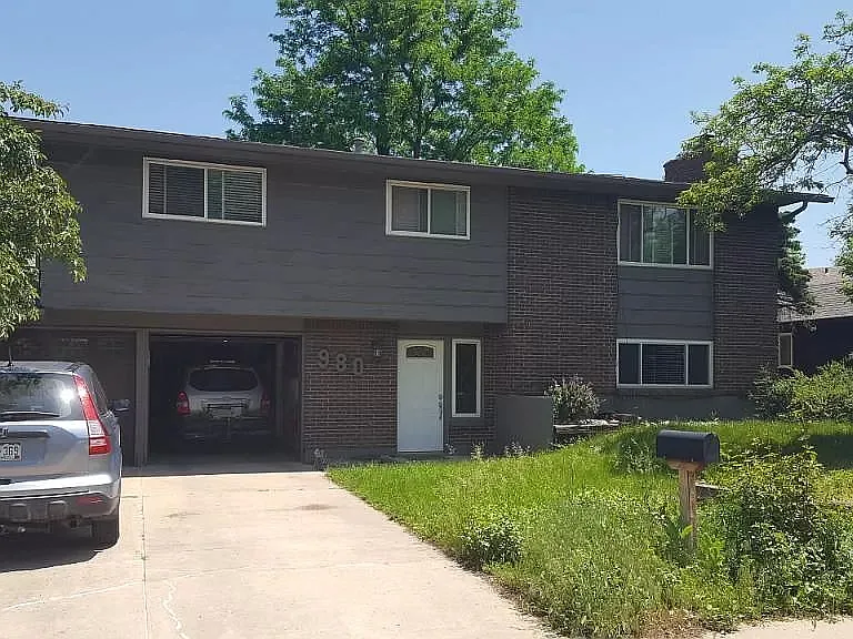 980 Morgan Dr — Photo 1