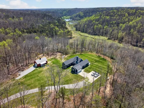 1499 Doe And Fawn Ln, Crawford, TN 38554