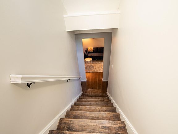 Interior entrance into the unit.
