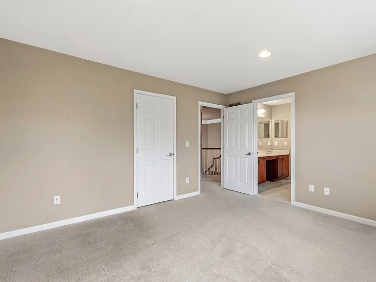 50738 Calvert Isle Dr — Photo 26