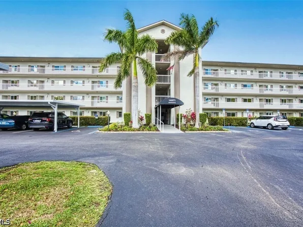 14871 Hole In 1 Cir APT 205, Fort Myers, FL 33919
