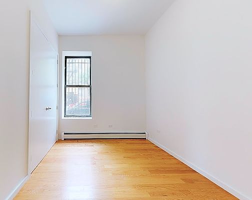 4th image of 376 W 127th St #A1