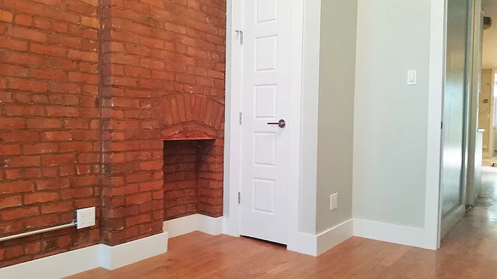 Rented by The Hamilton Group | media 14