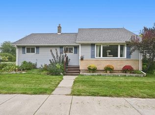 1002 Catlin Ave, Superior, WI 54880