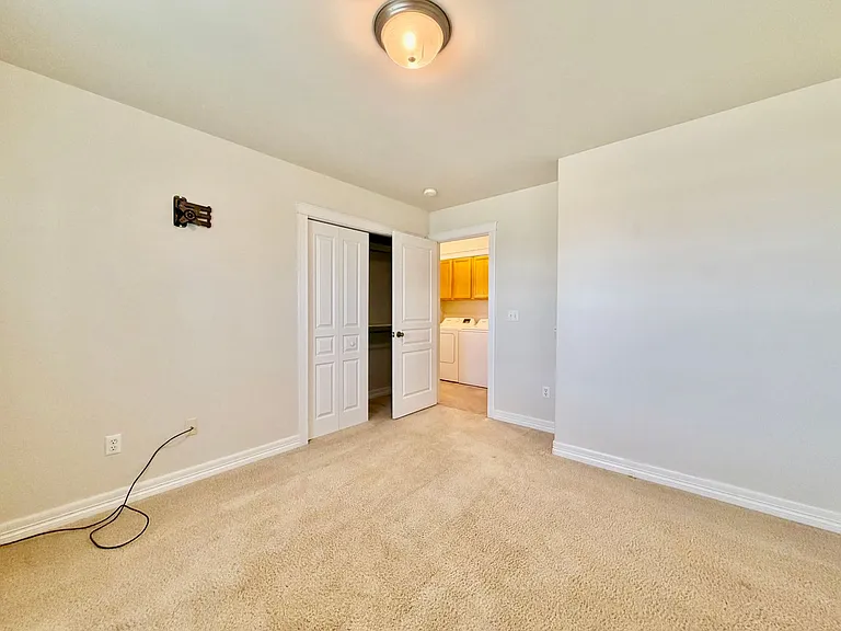 4608 Garnet Way — Photo 16