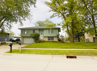 2002 NW 9th St, Ankeny, IA 50023