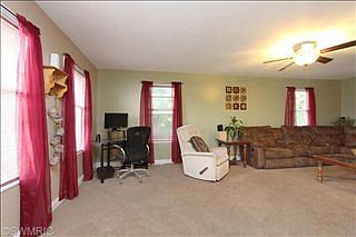 5th image of 6393 W River Dr NE
