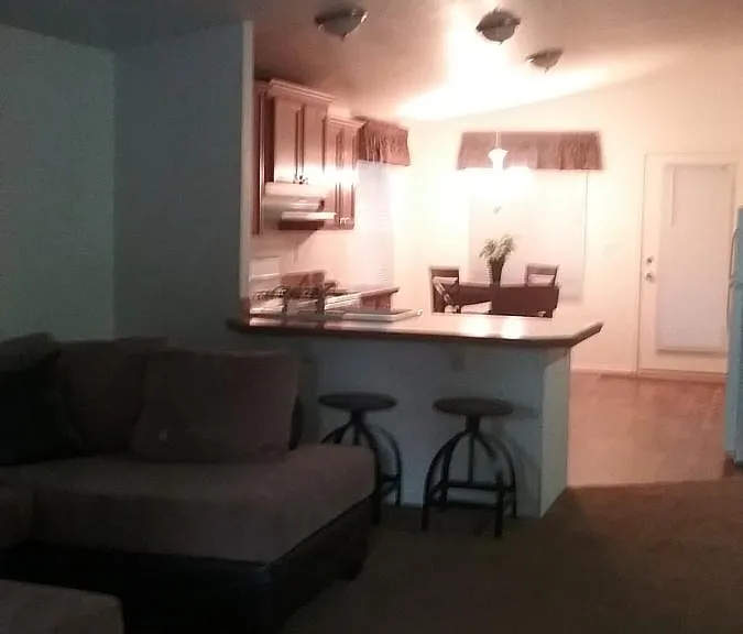 open living room bar to kitchen
