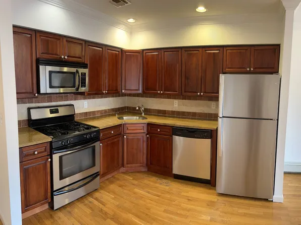 1831 83rd St #2A, Brooklyn, NY 11214