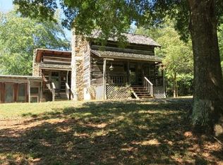 1155 Hefner Dr NW, Conover, NC 28613