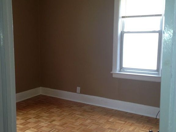 2nd Floor Living Room