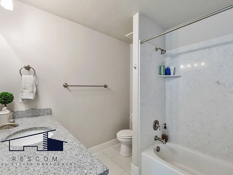 1439 S Dunbar Ln — Photo 11