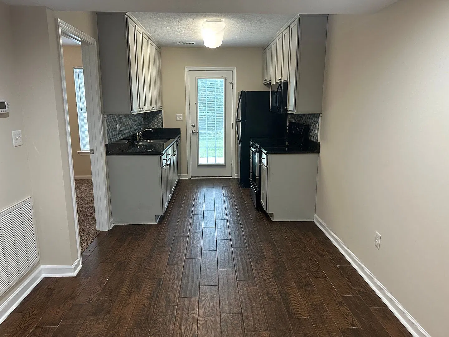 Tavern Grove Townhome in Campbell County-Near Airport — Photo 3