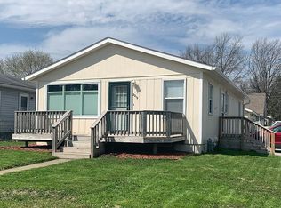2219 Douglas Ave, Burlington, IA 52601