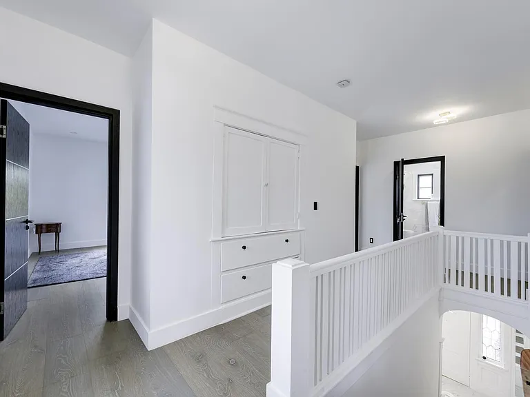 1629 S Lakeside Dr — Photo 16
