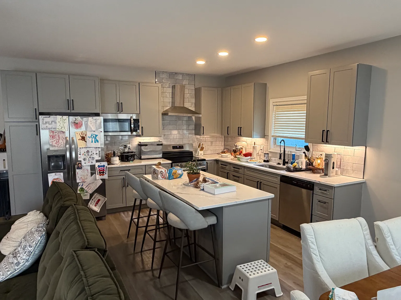5 bed, 4.5 bath, 3260 sqft, $2,899 — Photo 4