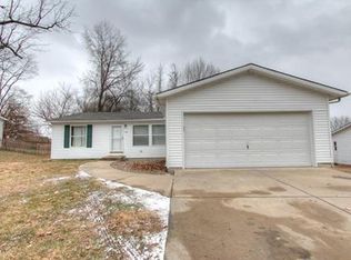403 Wherritt Ln, Liberty, MO 64068