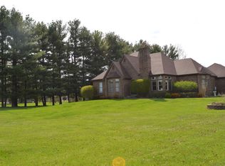 605 8th Ave NW, Demotte, IN 46310