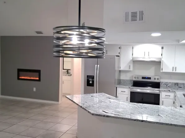 10490 Chalmer St #8, Spring Hill, FL 34608