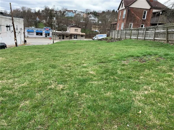 401 W Chestnut St, Washington, PA 15301